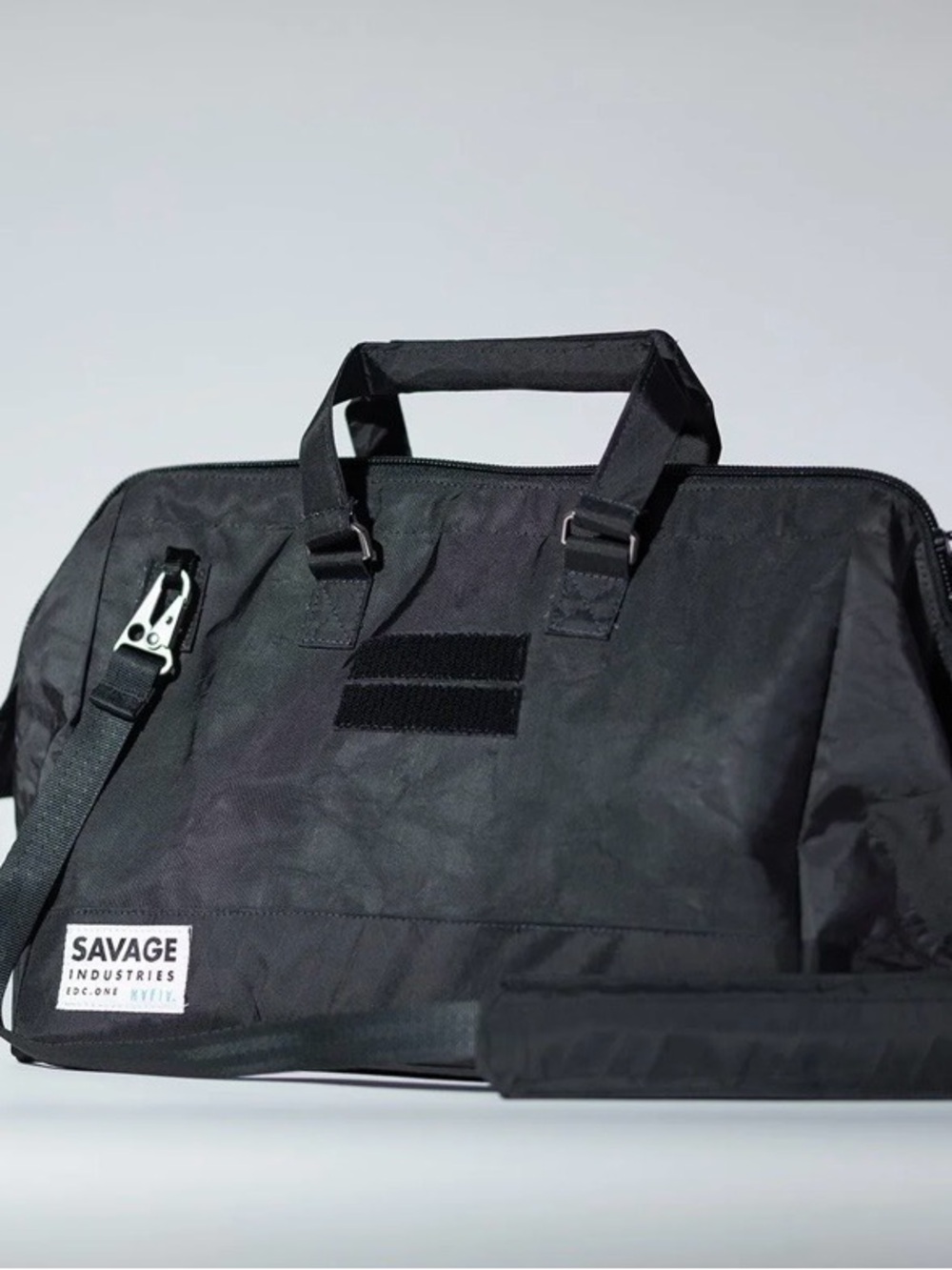 Savage Industries Black Men's Duffel with Shoulder Strap